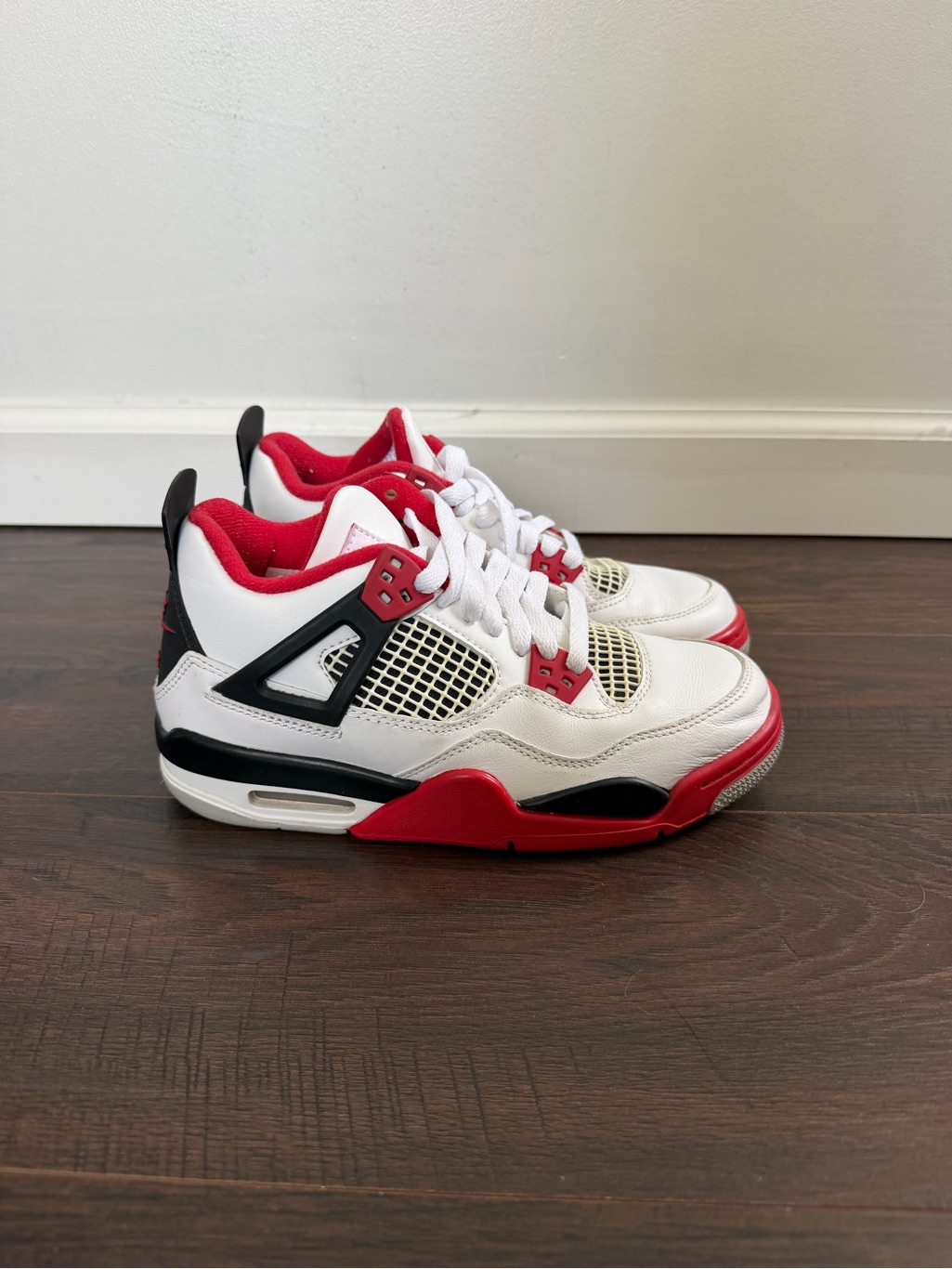 Nike Kids White Red Black Retro Basketball Sneakers
